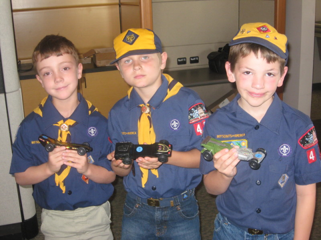 2010-Pack409-Blue-n-Gold - 193.jpg